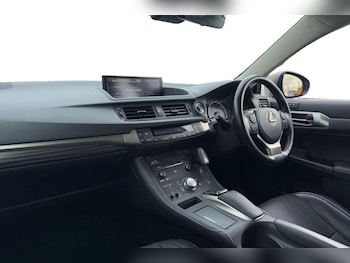 Used Lexus CT 2018 for sale - 77929028: Photo