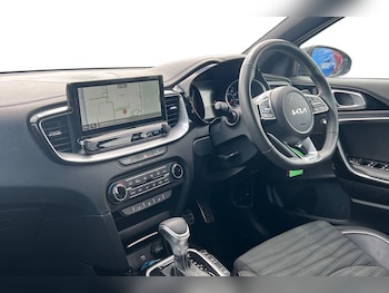 Used Kia XCeed 2024 for sale - 78932037: Photo