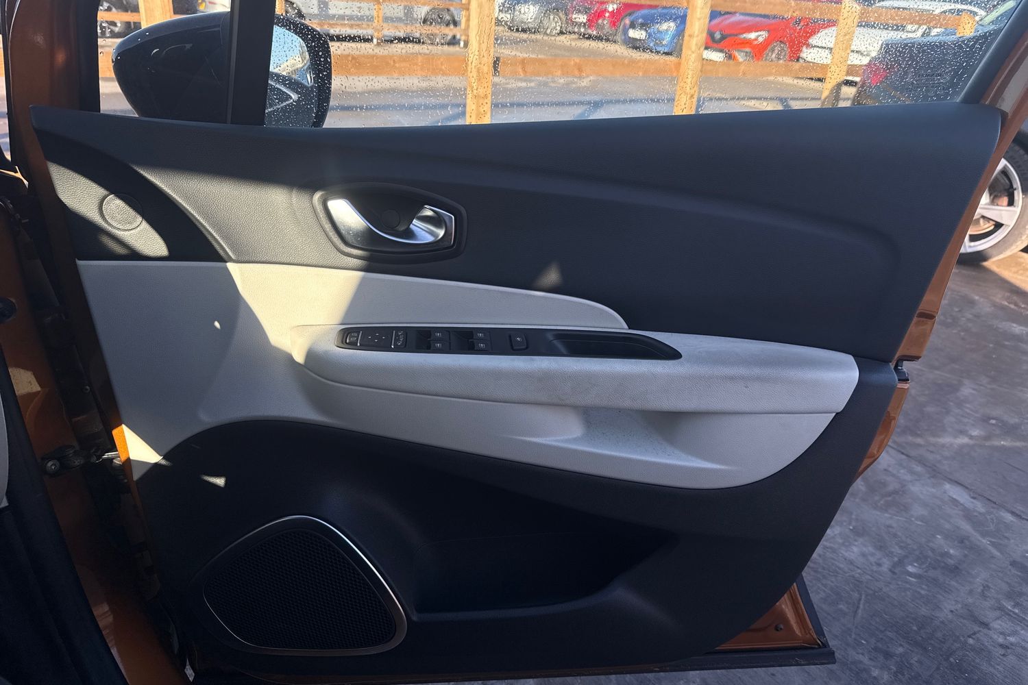 Used Renault Captur 2019 for sale - 76767747: Photo 14