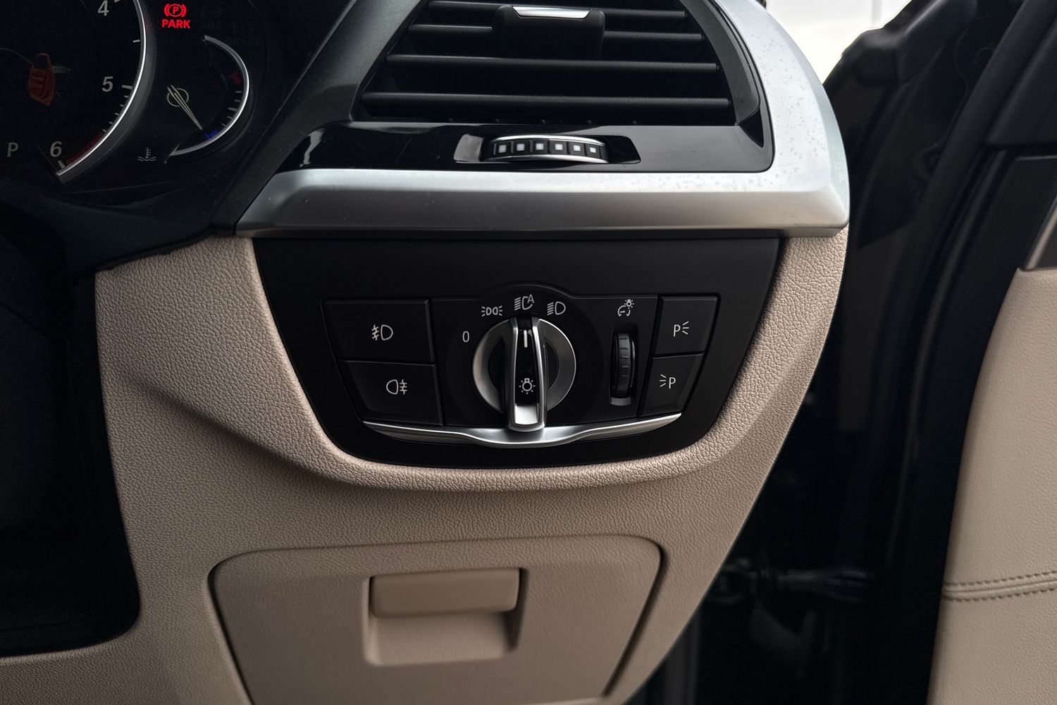 Used BMW X3 2018 for sale - 76429305: Photo 11