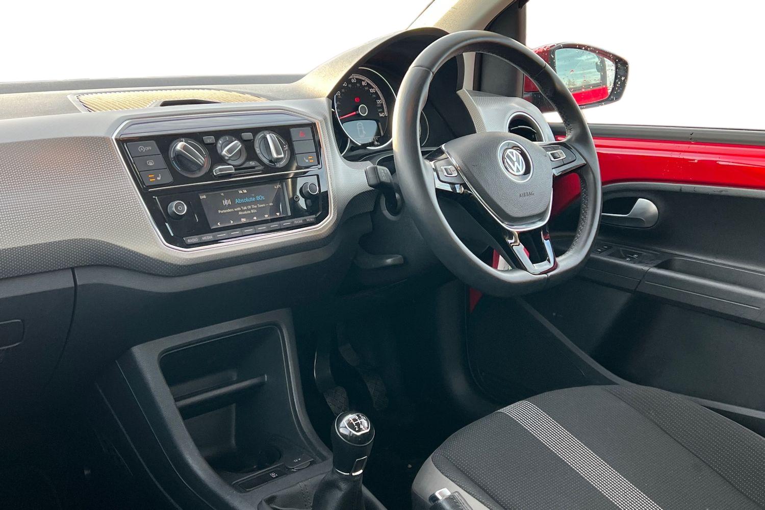 Used Volkswagen up! 2018 for sale - 77527496: Photo 4