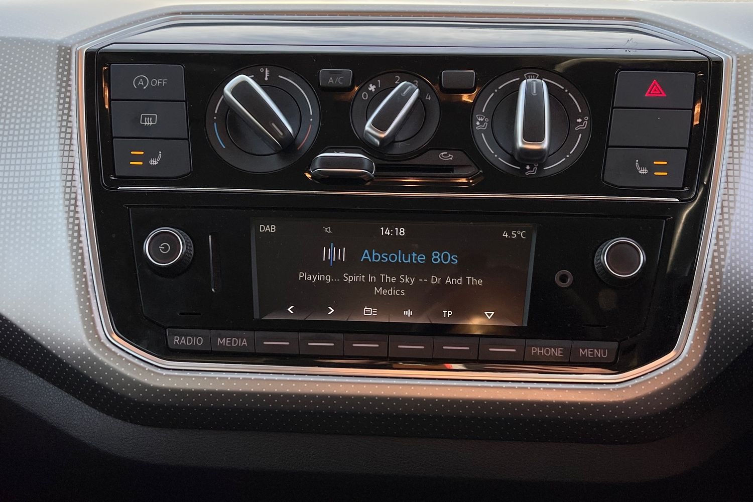 Used Volkswagen up! 2018 for sale - 77527496: Photo 6