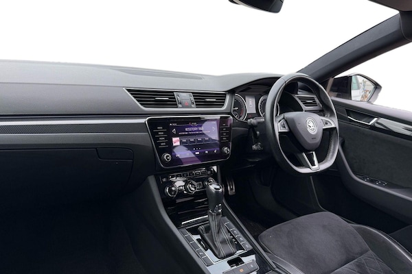 Used Skoda Superb 2019 for sale - 75724331: Photo 4