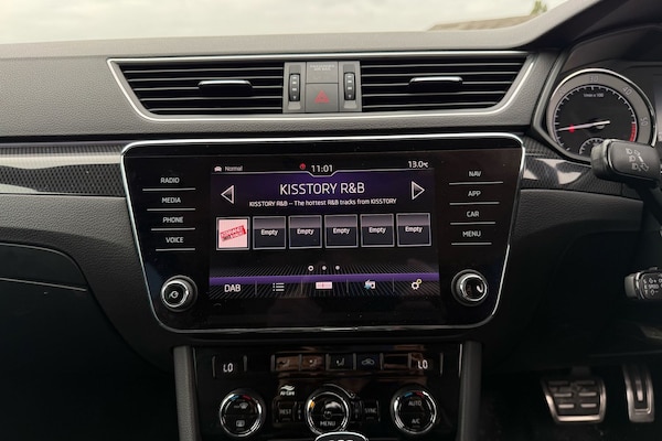 Used Skoda Superb 2019 for sale - 75724331: Photo 6