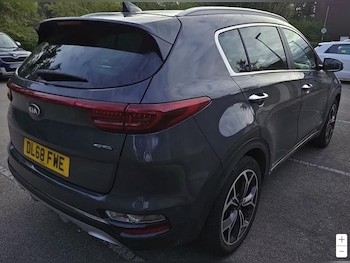 Used Kia Sportage 2019 for sale - 76090177: Photo 2