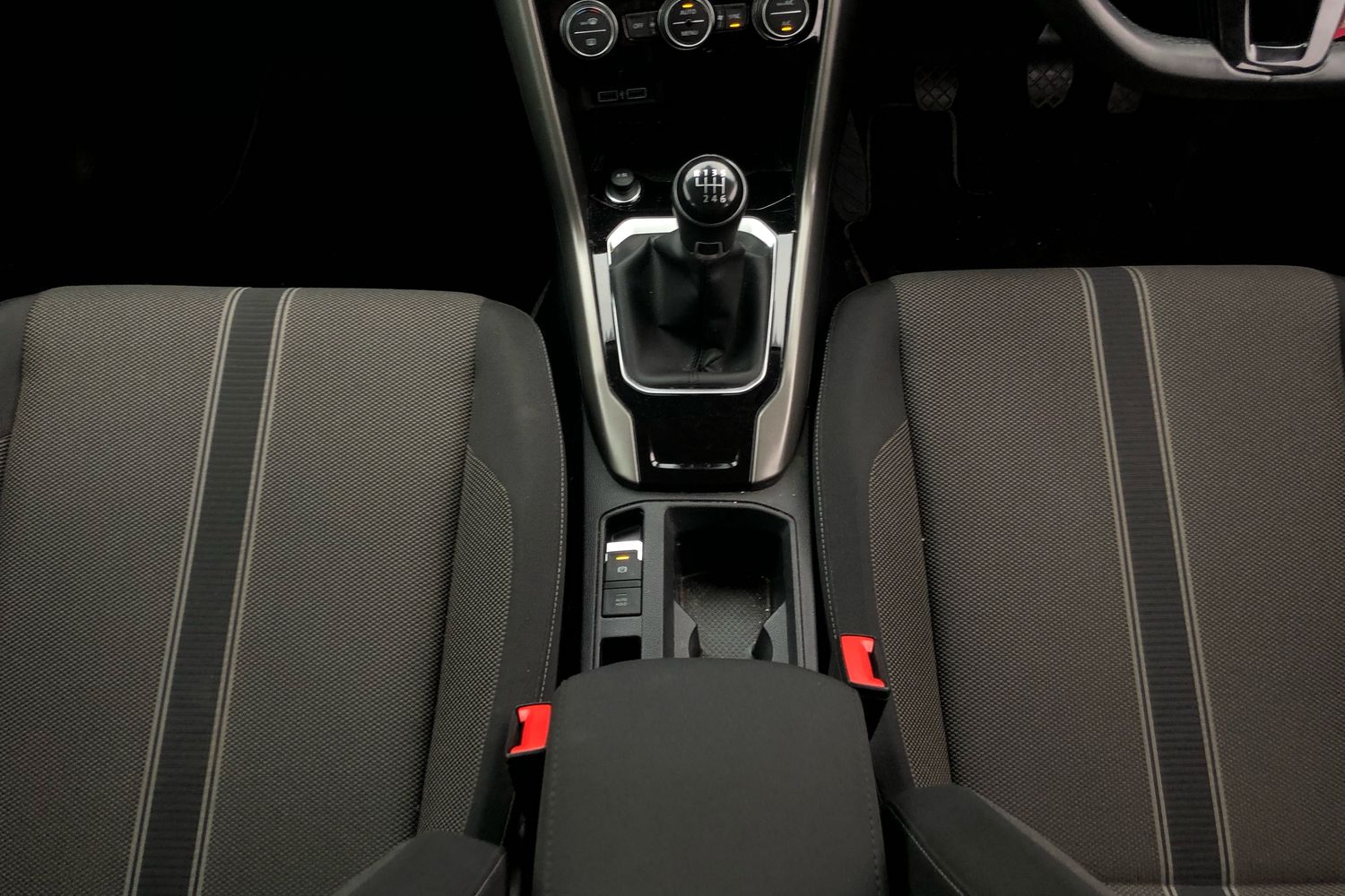 Used Volkswagen T-Roc 2020 for sale - 75962599: Photo 9