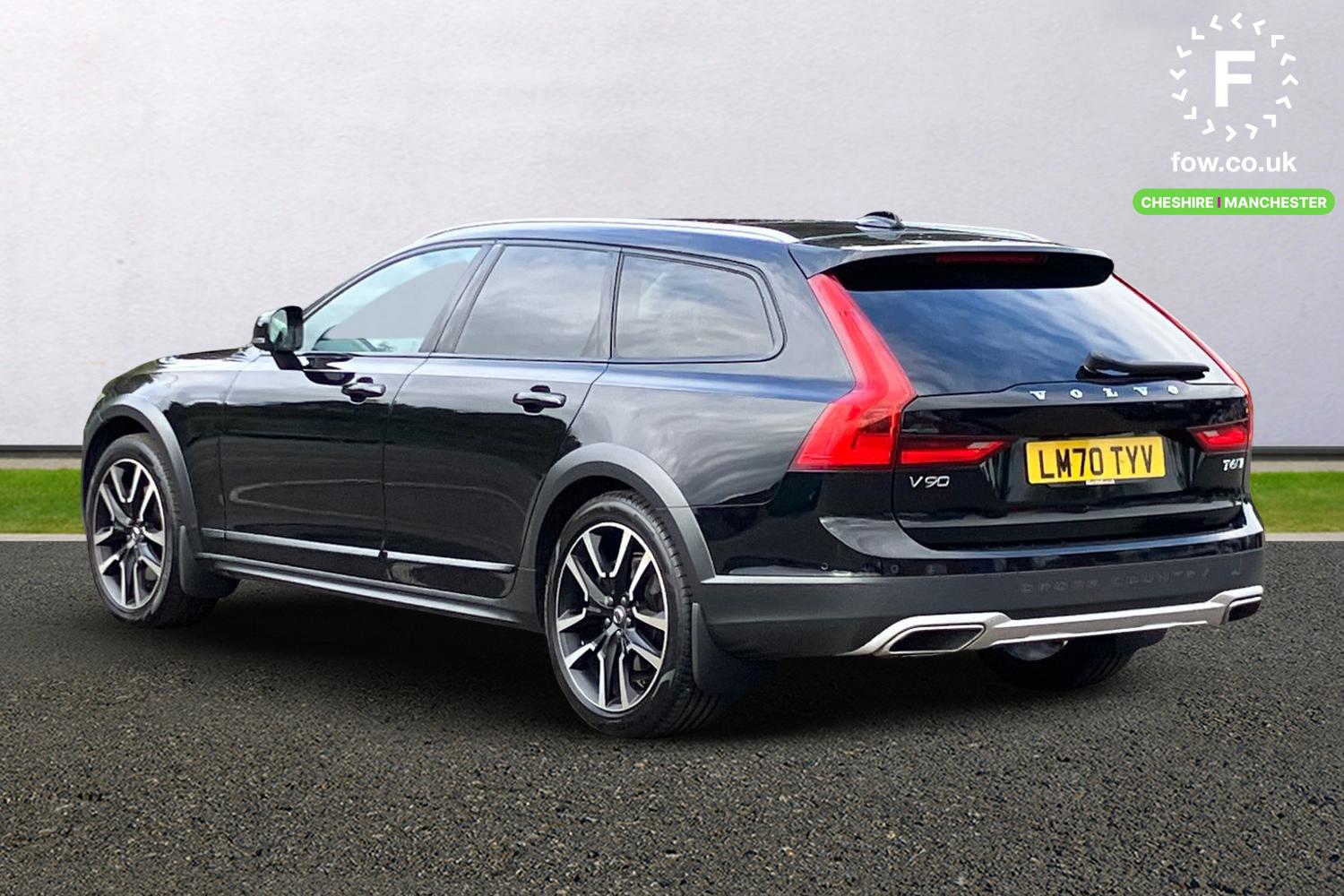 Used Volvo V90 2020 for sale - 76115023: Photo 2
