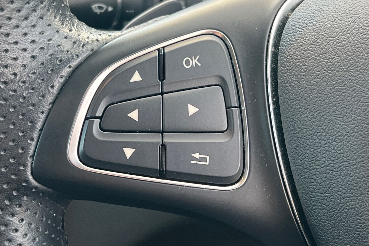 Used Mercedes-Benz GLA 2020 for sale - 76617092: Photo 14