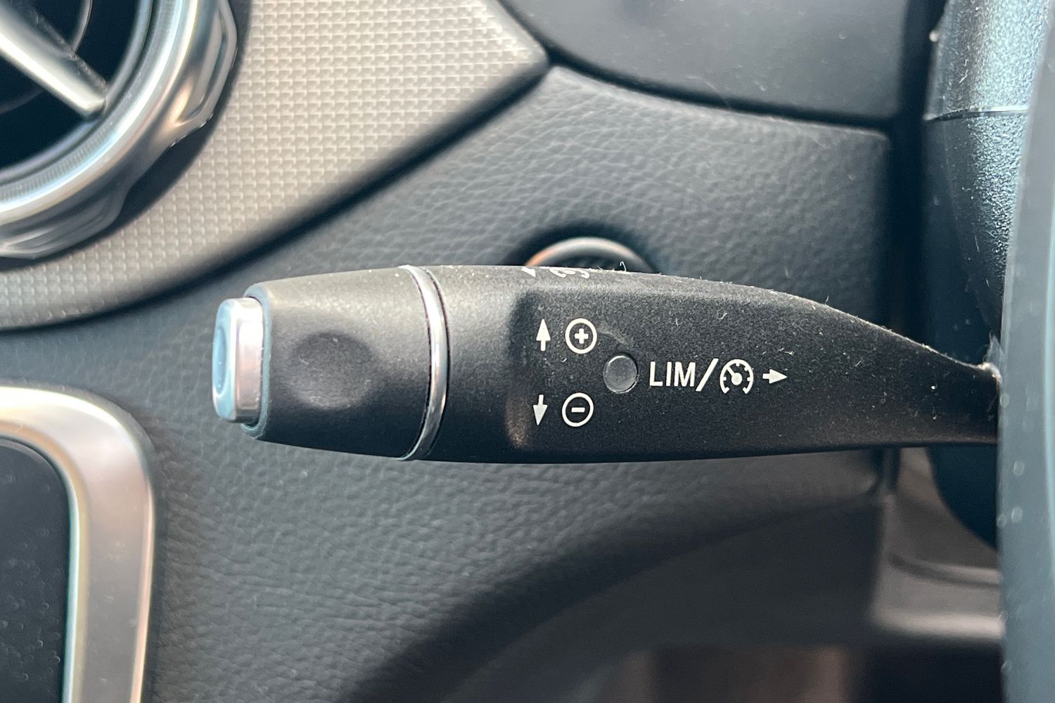 Used Mercedes-Benz GLA 2020 for sale - 76617092: Photo 17