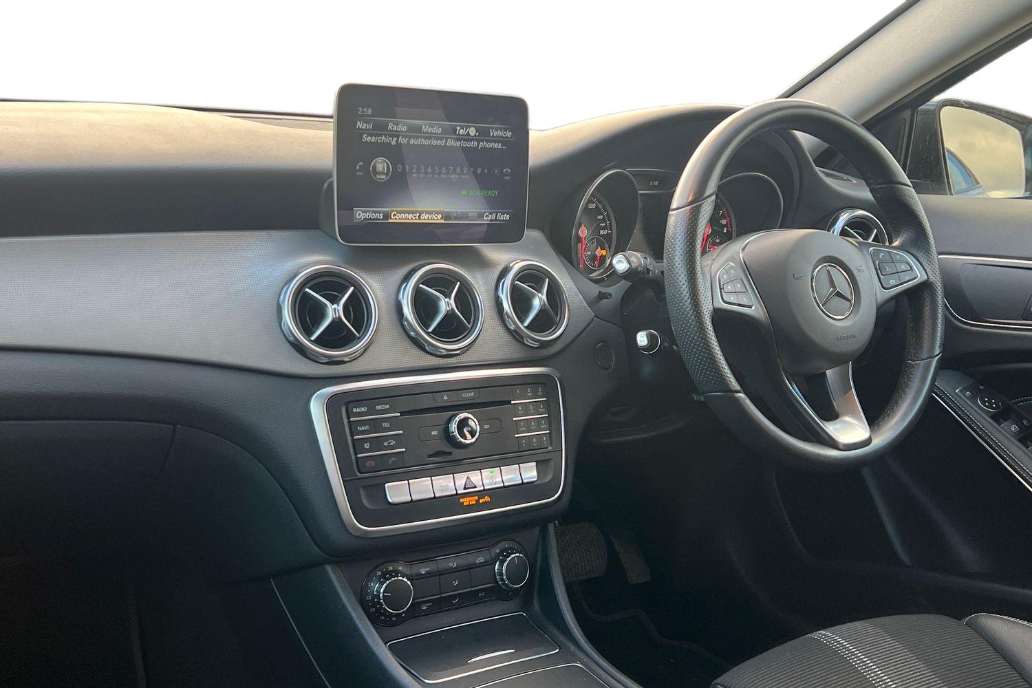 Used Mercedes-Benz GLA 2020 for sale - 76617092: Photo 4
