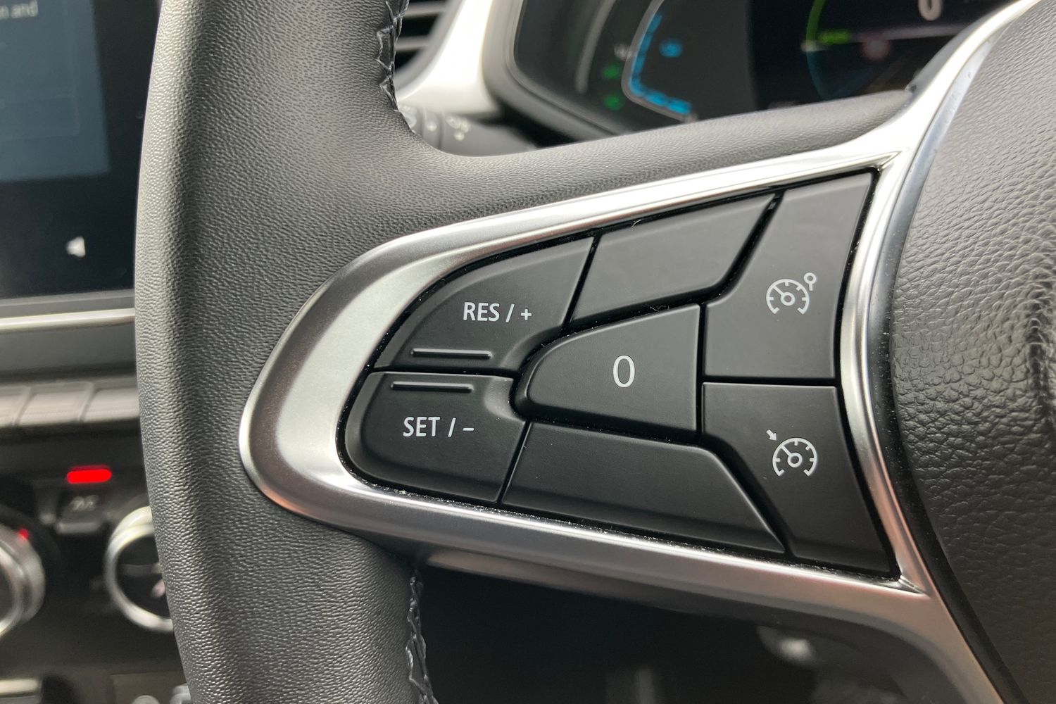 Used Renault Captur 2023 for sale - 76972838: Photo 12