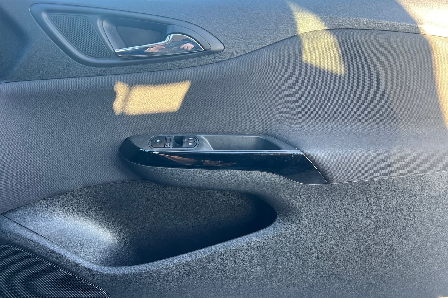 Used Vauxhall Corsa 2017 for sale - 77101176: Photo 17