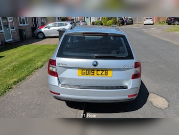 Used Skoda Octavia 2019 for sale - 78359744: Photo