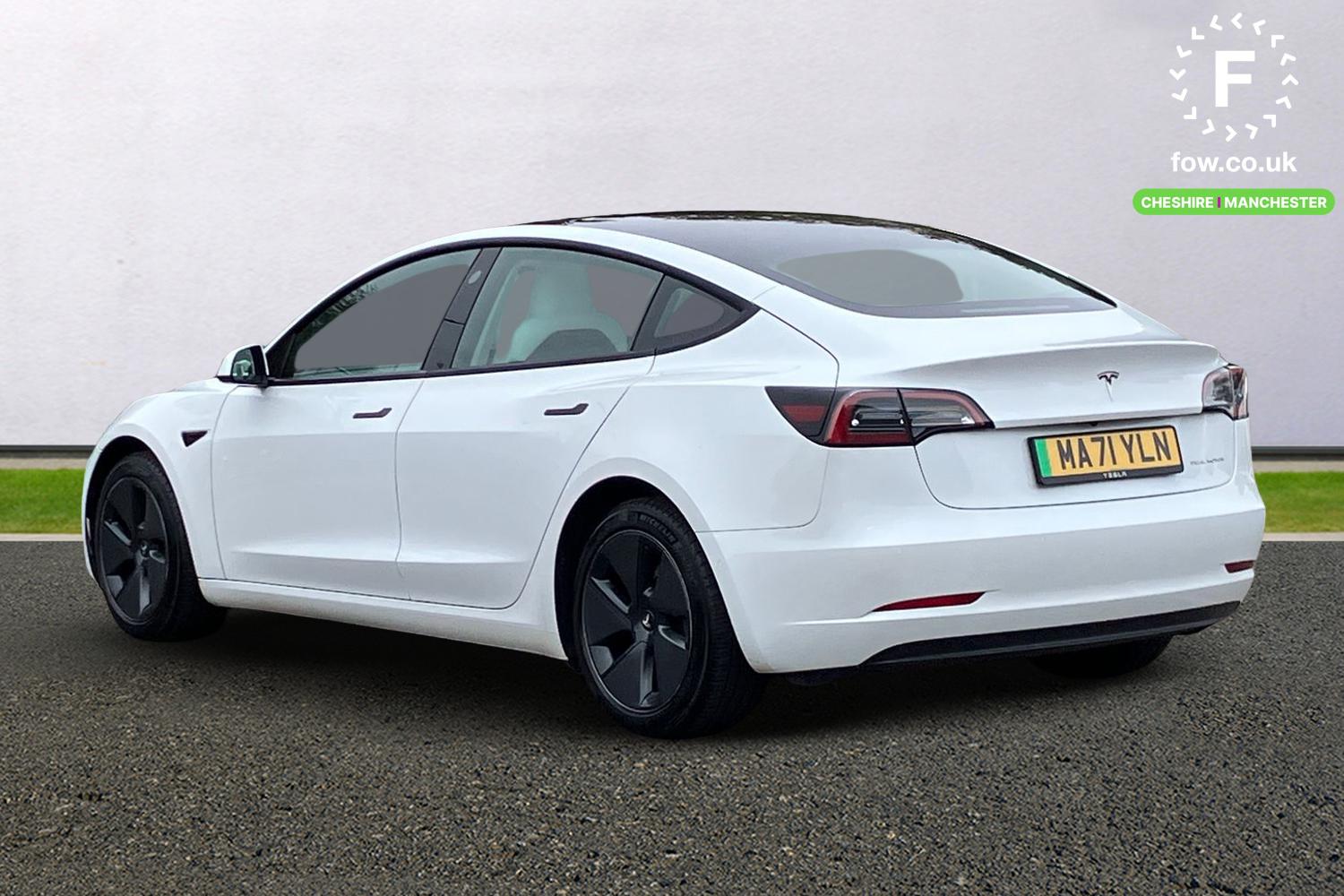 Used Tesla Model 3 2021 for sale - 76385517: Photo 2