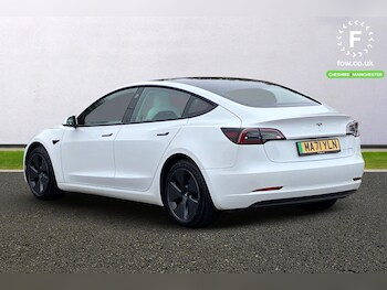Used Tesla Model 3 2021 for sale - 76385517: Photo