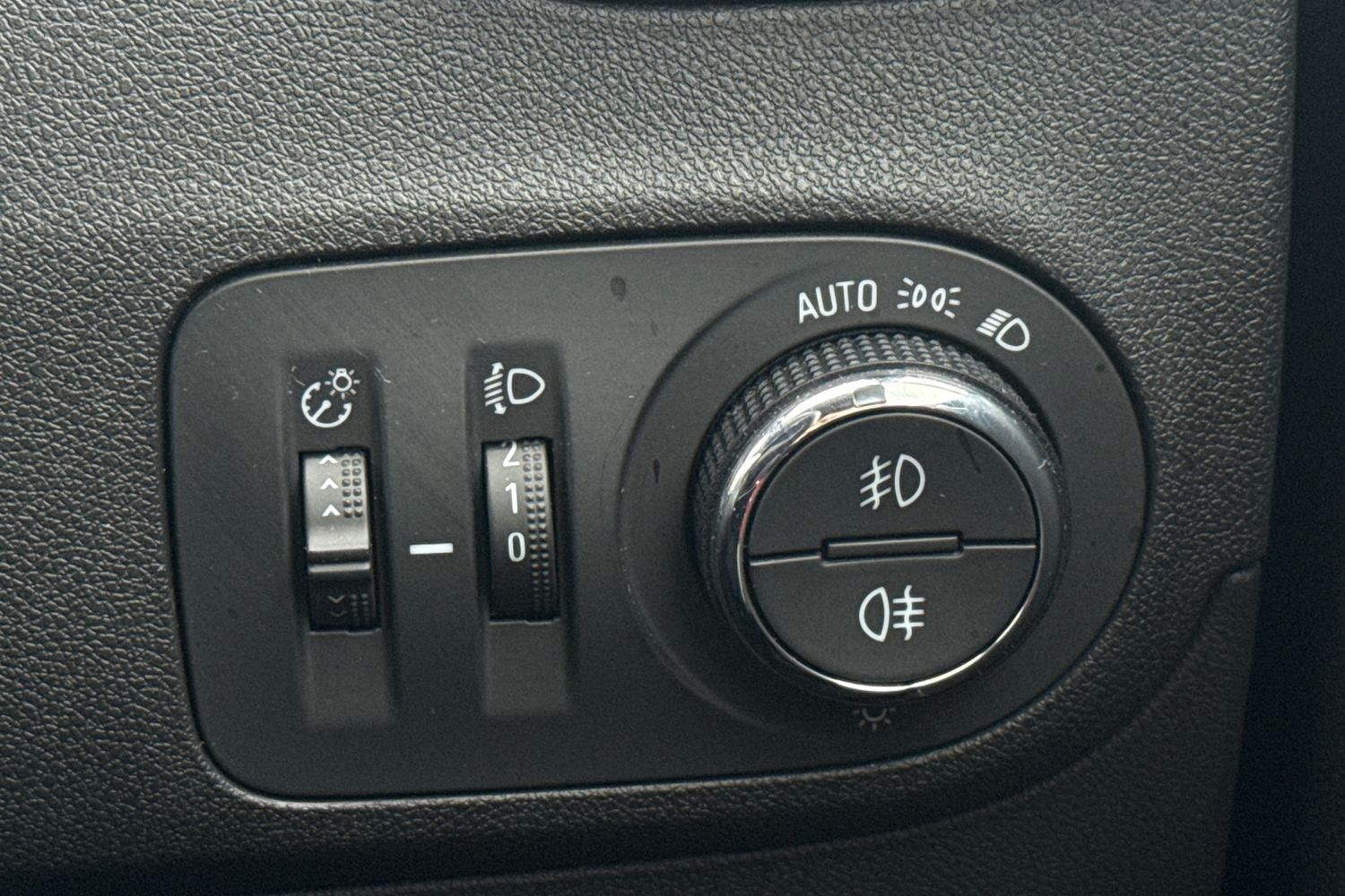 Used Vauxhall Crossland X 2019 for sale - 77787547: Photo 15