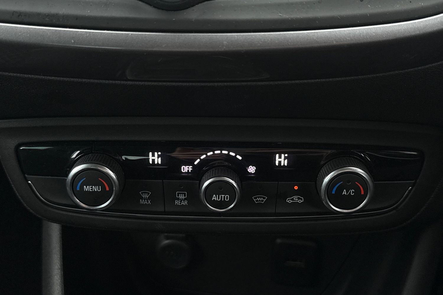 Used Vauxhall Crossland X 2019 for sale - 77787547: Photo 9