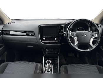 Used Mitsubishi Outlander 2021 for sale - 78177988: Photo