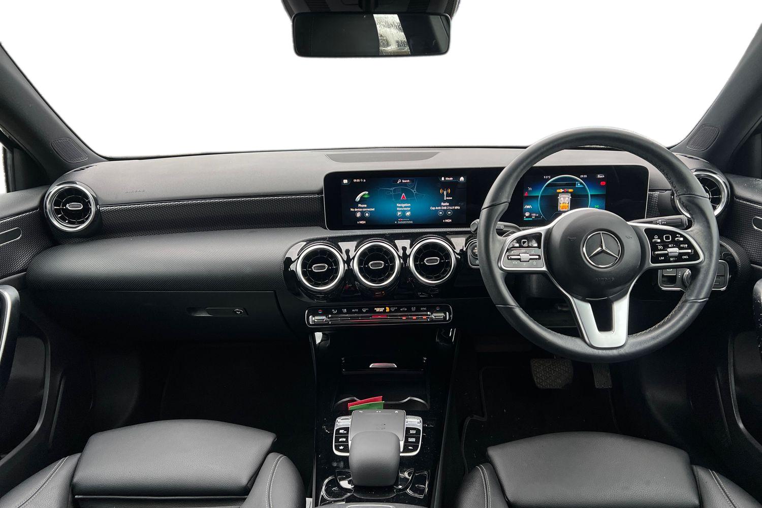 Used Mercedes-Benz A-Class 2018 for sale - 76576306: Photo 3