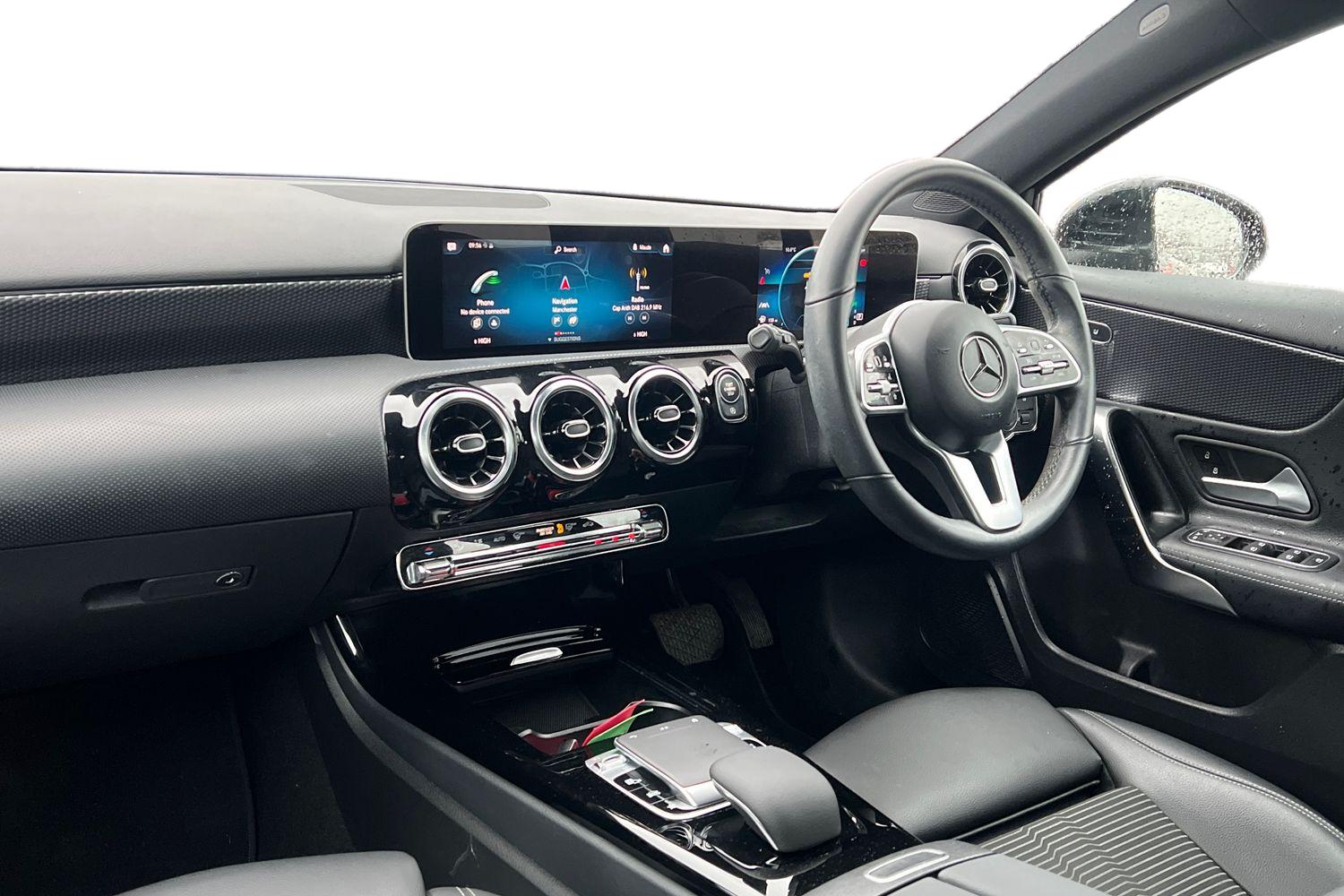 Used Mercedes-Benz A-Class 2018 for sale - 76576306: Photo 4