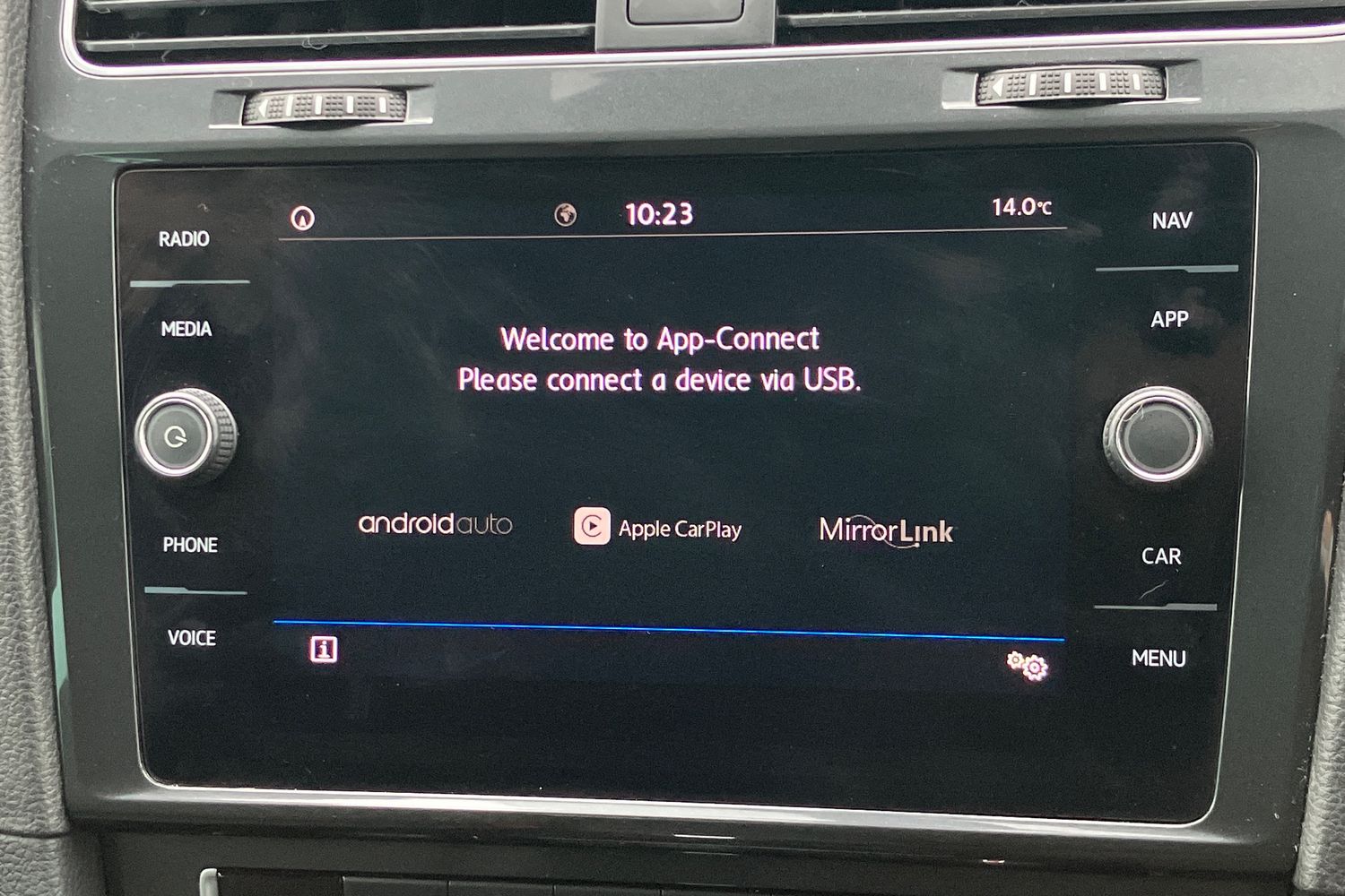 Used Volkswagen Golf 2019 for sale - 76972752: Photo 8