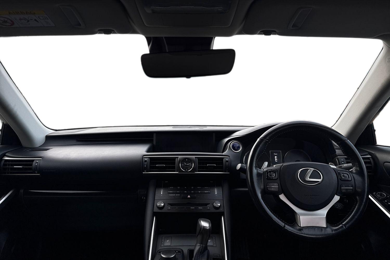 Used Lexus IS 2018 for sale - 77514990: Photo 3