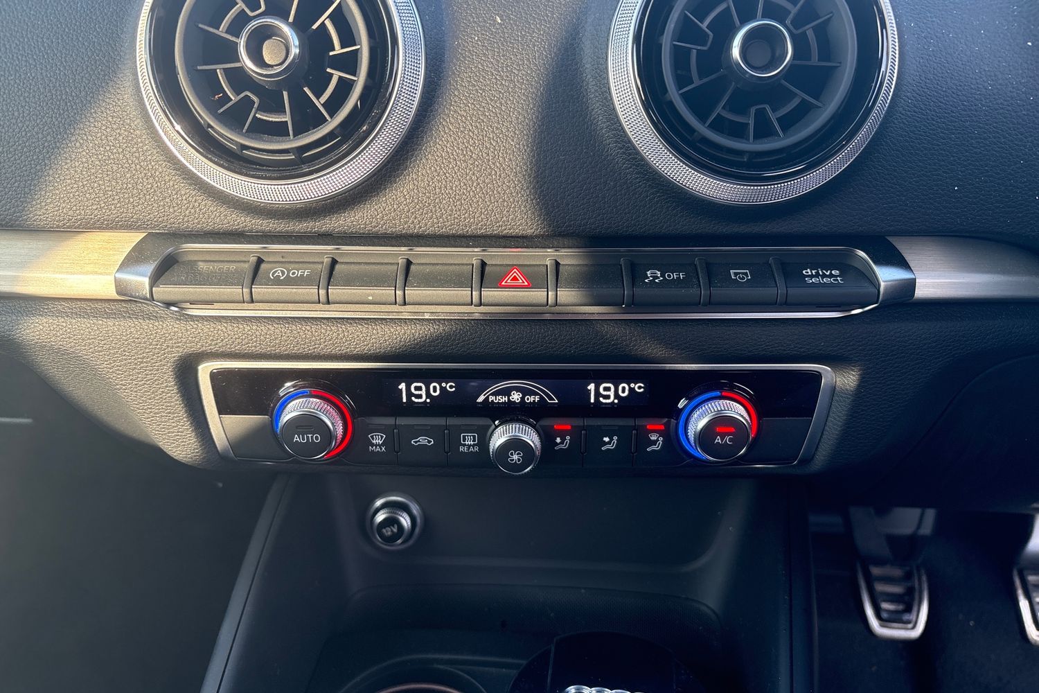 Used Audi A3 2017 for sale - 76480966: Photo 10