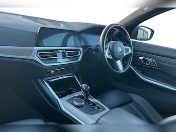 Used BMW 3 Series 2020 for sale - 77527387: Photo