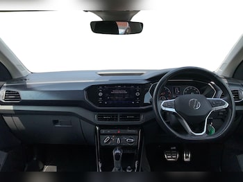 Used Volkswagen T-Cross 2021 for sale - 75244197: Photo