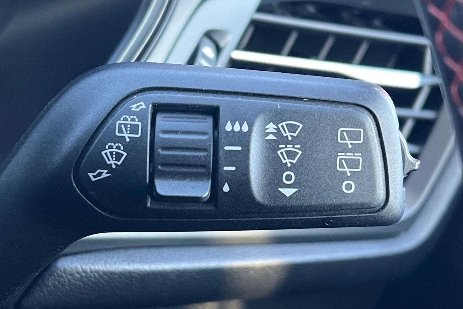 Used Ford Focus 2019 for sale - 76649239: Photo 19