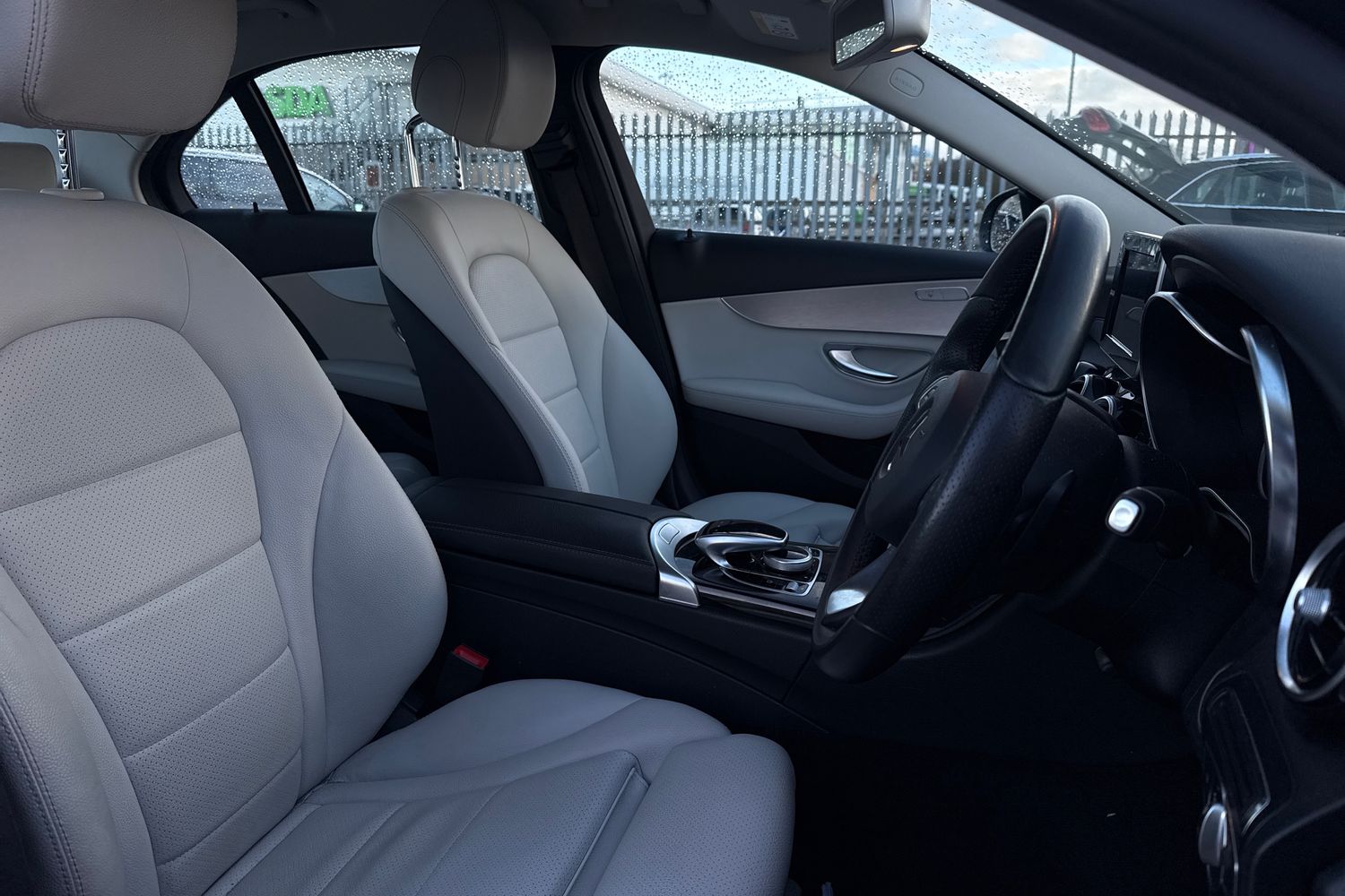 Used Mercedes-Benz C Class 2017 for sale - 77527413: Photo 18