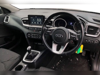 Used Kia Ceed 2019 for sale - 77421433: Photo