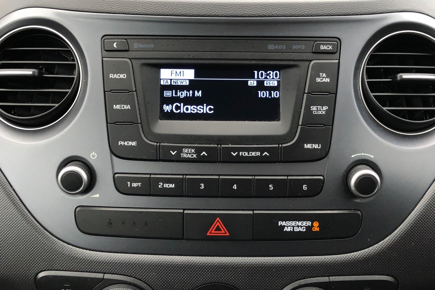 Used Hyundai i10 2019 for sale - 78084227: Photo 9