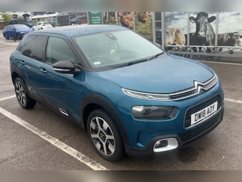 2018 - 1.2 PureTech Flair 5dr [6 Speed]