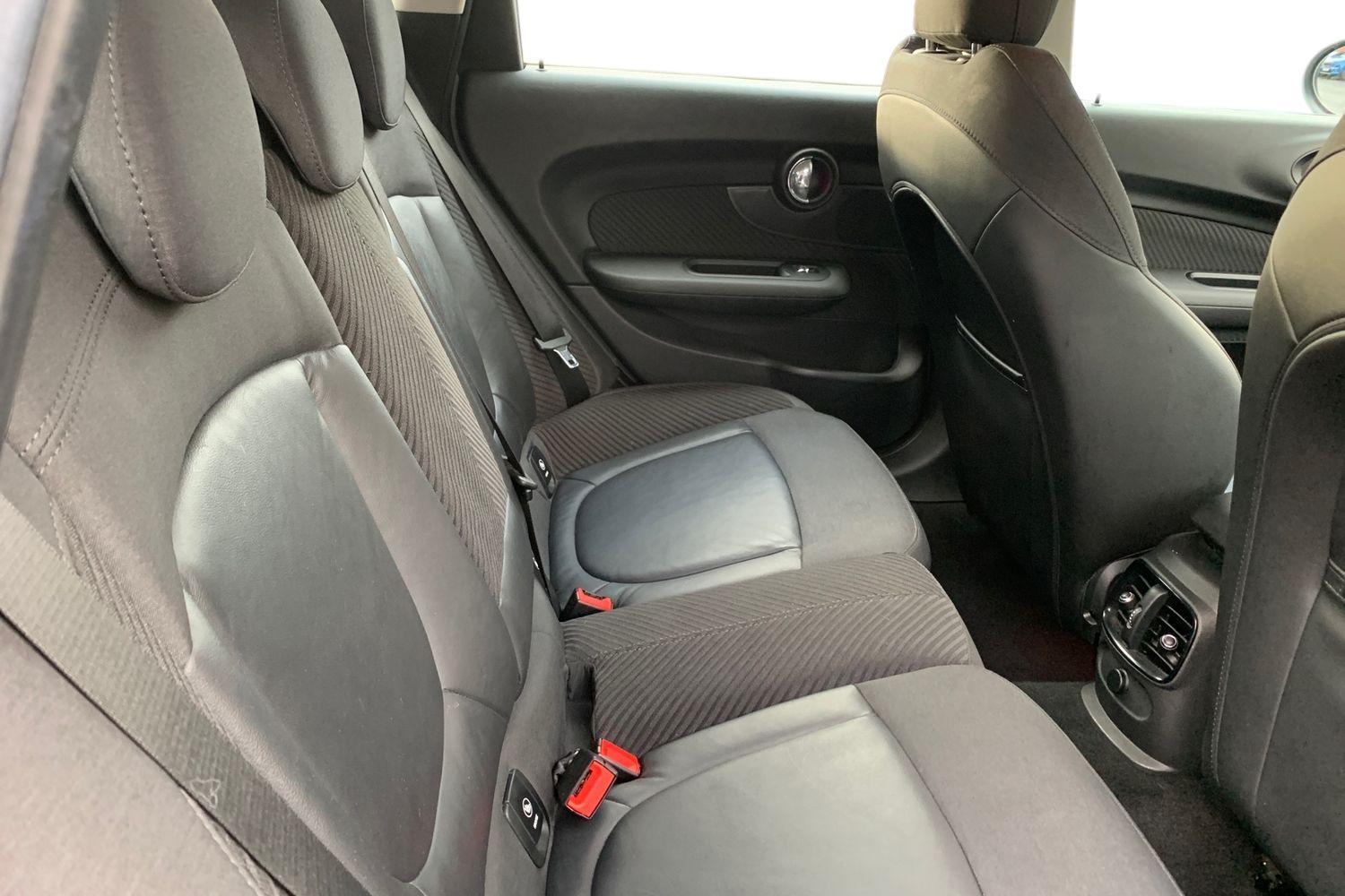 Used MINI Clubman 2018 for sale - 77199425: Photo 13