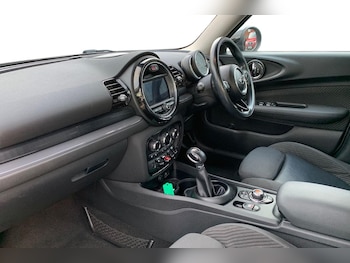 Used MINI Clubman 2018 for sale - 77199425: Photo