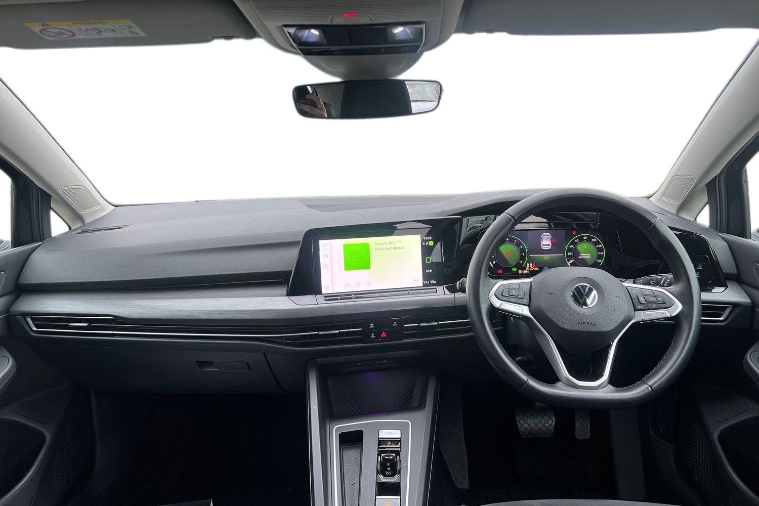 Used Volkswagen Golf 2020 for sale - 77515075: Photo 3