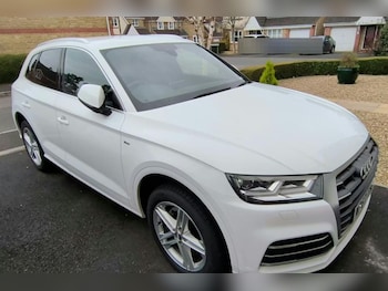 Used Audi Q5 2017 for sale - 77458942: Photo