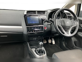 Used Honda Jazz 2018 for sale - 79167755: Photo
