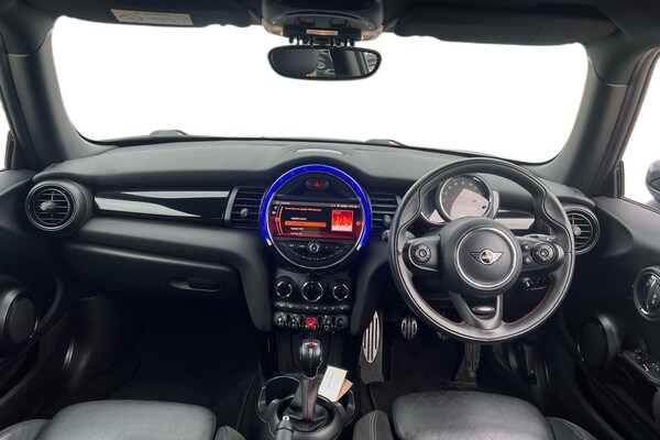 Used MINI Hatch 2019 for sale - 76069676: Photo 3