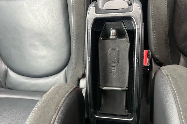 Used MINI Hatch 2019 for sale - 76069676: Photo 9
