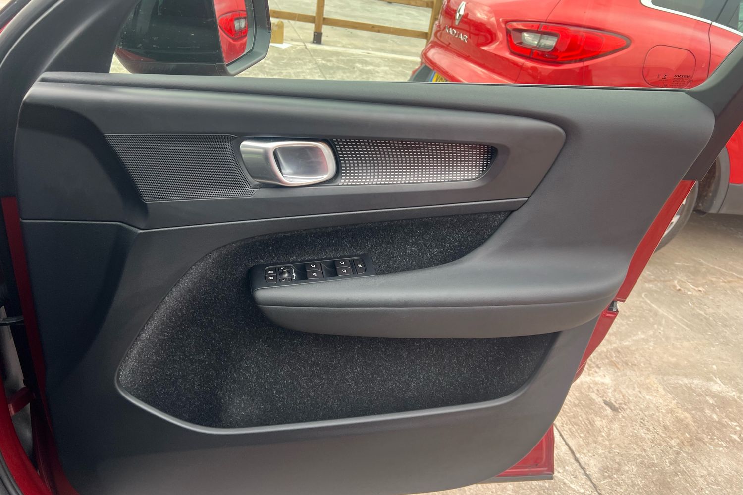 Used Volvo XC40 2019 for sale - 75987553: Photo 10