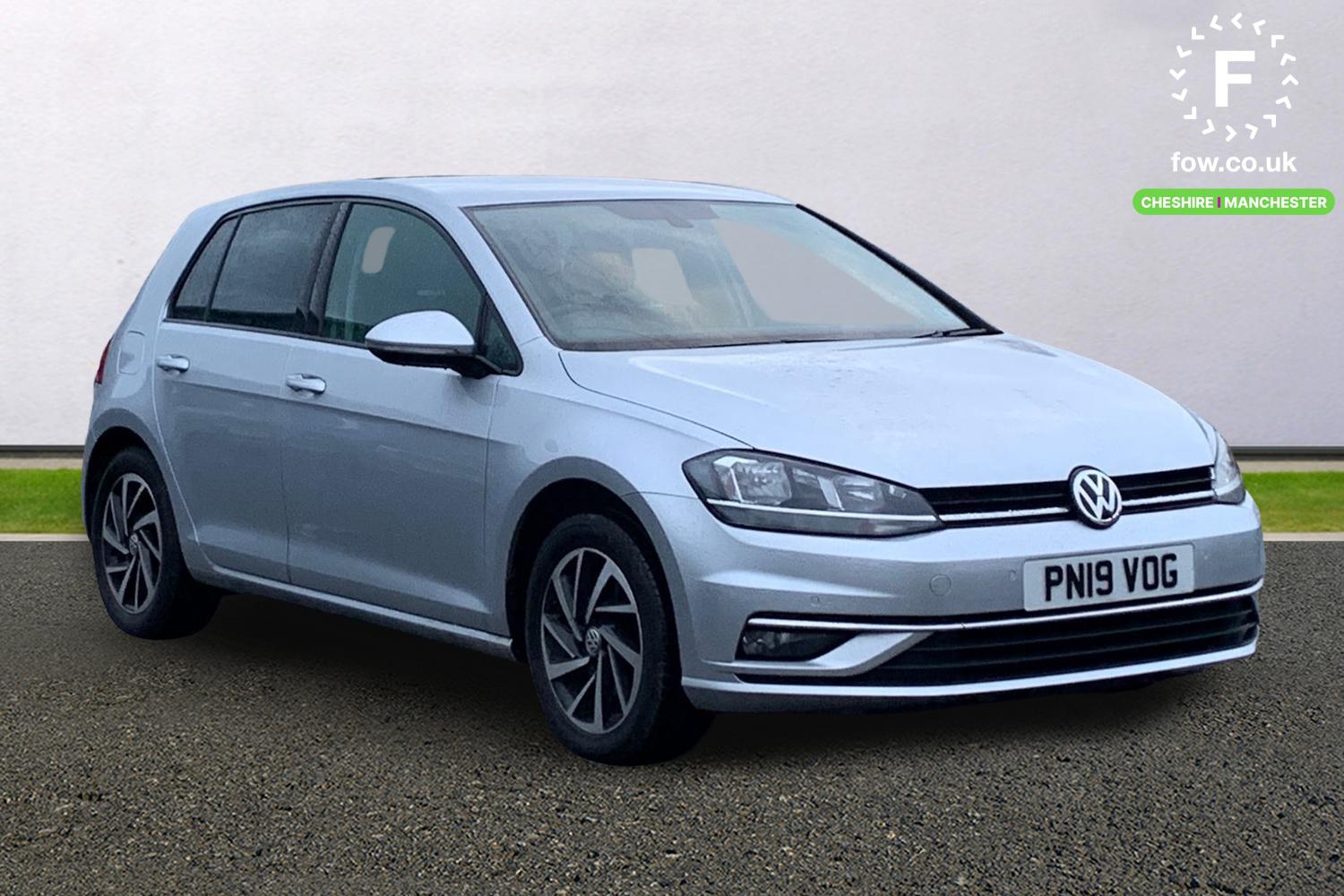 Used Volkswagen Golf 2019 for sale - 76929303: Photo 1