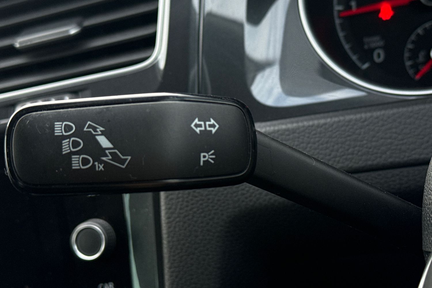 Used Volkswagen Golf 2019 for sale - 76929303: Photo 12