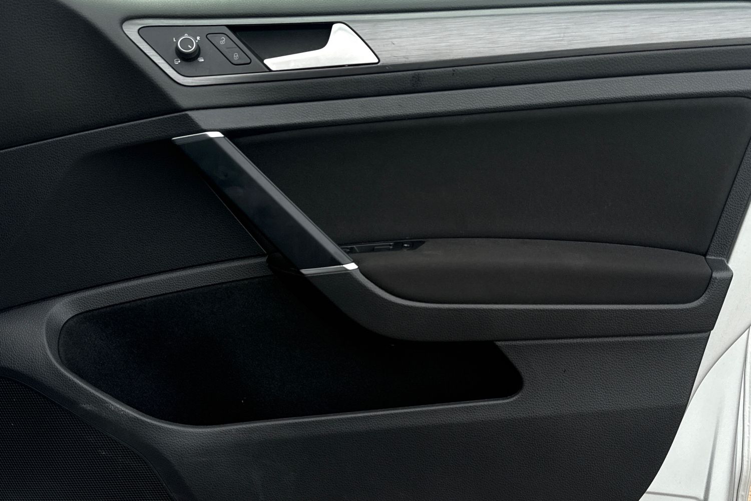 Used Volkswagen Golf 2019 for sale - 76929303: Photo 15