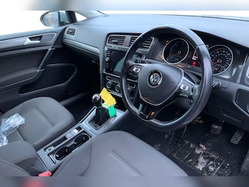 Used Volkswagen Golf 2019 for sale - 76929303: Photo