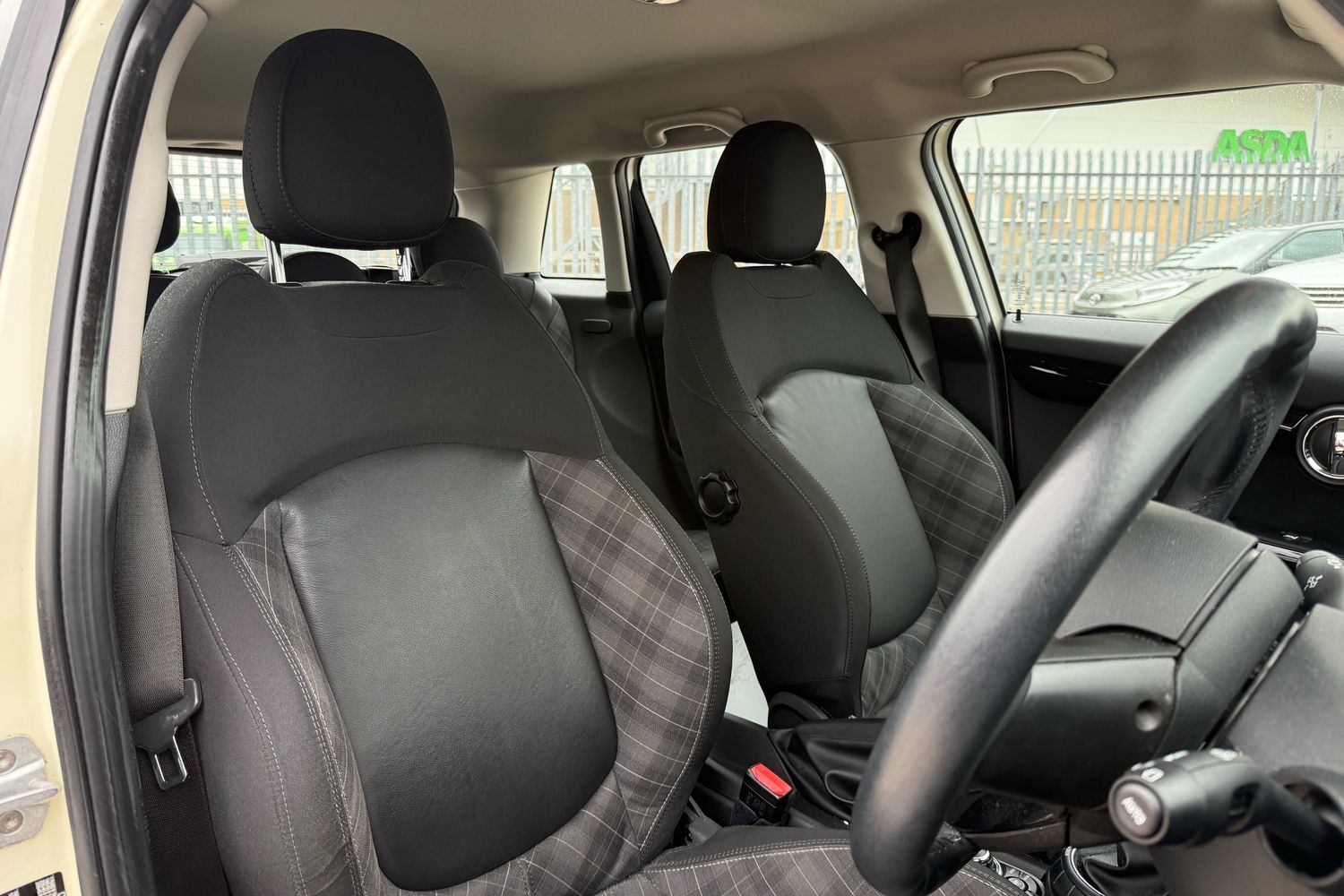 Used MINI Hatch 2017 for sale - 75730322: Photo 13