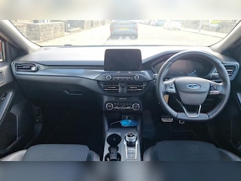 Used Ford Focus 2019 for sale - 78010721: Photo