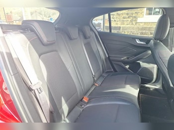 Used Ford Focus 2019 for sale - 78010721: Photo