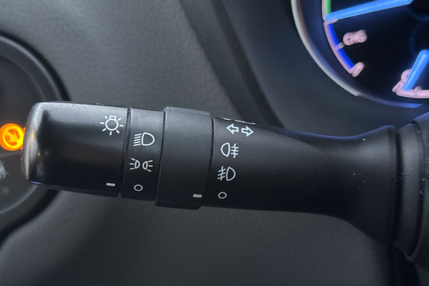 Used Toyota Yaris 2018 for sale - 77226449: Photo 11